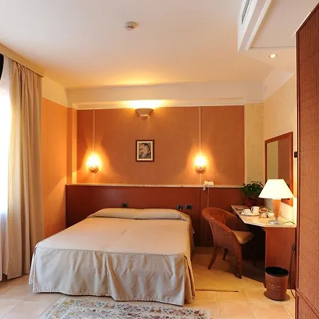 Hotel Eden