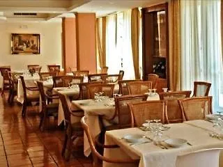 Ξενοδοχείο Eden Σαν Τζιοβάνι Ροτόντο