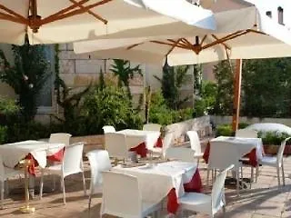Ξενοδοχείο Eden 4*